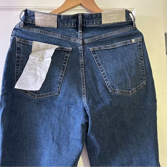 Everlane The Original Curvy Cheeky Crop Jean in Washed Midnight - Picture 4 of 6